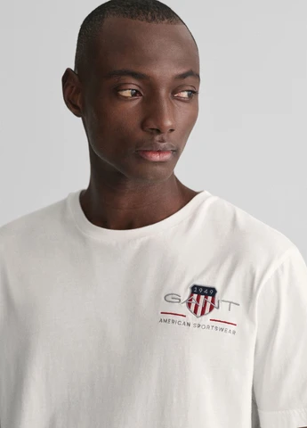 Белая футболка Gant