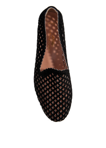 Туфли Magnolya на низком каблуке с перфорацией