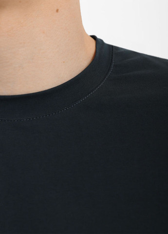 Чорна футболка Promin