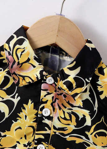 Комбинированный летний комплект (рубашка, шорты) SHEIN