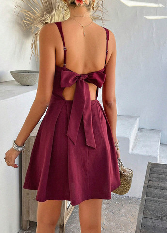 Бордовое коктейльное, кэжуал платье с открытой спиной SHEIN однотонное