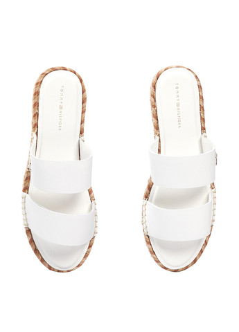 Белые шлепанцы Tommy Hilfiger на плетеной подошве, с логотипом