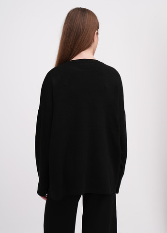 Черный демисезонный свитер EQUILIBRI