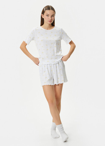 Белая всесезон пижама (футболка, шорты) футболка + шорты KOTON