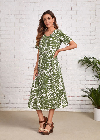 Оливкова кежуал сукня а-силует SHEIN з малюнком