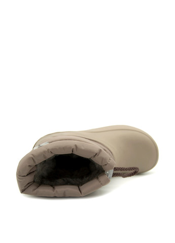 Бежевые дутики Gipanis