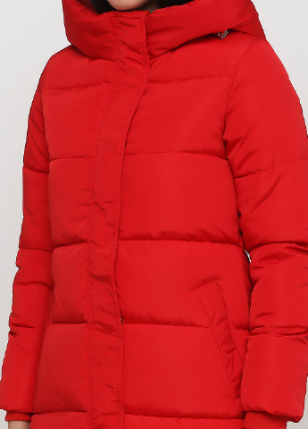 Красная зимняя куртка YANPAI