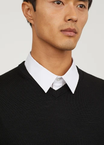Черный демисезонный пуловер пуловер H&M