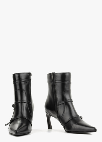 Осенние ботинки Le'BERDES с пряжкой