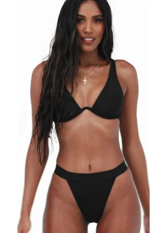 Черные купальные трусики-плавки однотонные Missguided