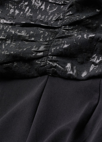 Комбинезон H&M комбинезон-брюки однотонный чёрный праздничный вискоза, жаккард