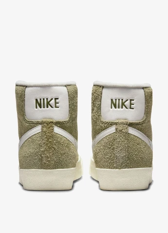 Оливкові кеди Nike BLAZER MID 77 VINTAGE