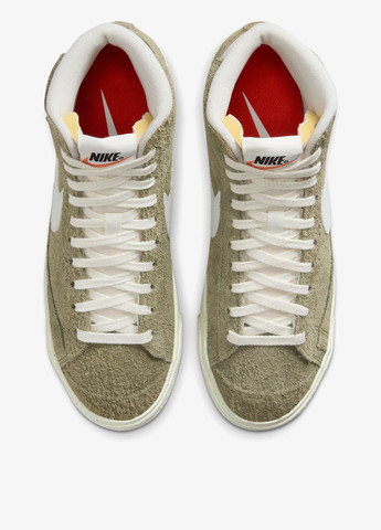 Оливкові кеди Nike BLAZER MID 77 VINTAGE