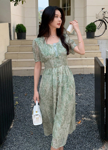 Светло-зеленое кэжуал платье клеш SHEIN с абстрактным узором