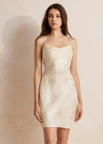 Білий кежуал сукня сукня-комбінація, з відкритою спиною SHEIN з квітковим принтом