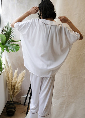 Біла всесезон піжамний комплект fable&eve 1400 сорочка + бриджі Fable & Eve Primrose Hill