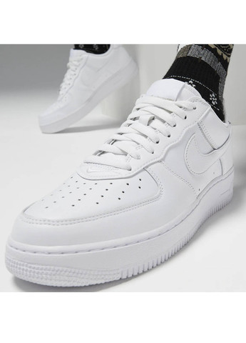 Білі Осінні кросівки Nike