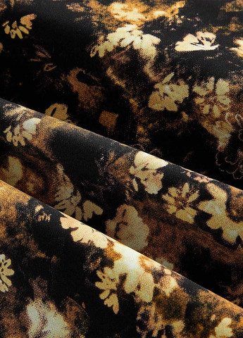 Чорна кежуал сукня з пишною спідницею SHEIN з квітковим принтом