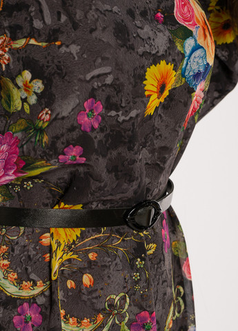 Темно-серое кэжуал платье Time of Style с цветочным принтом