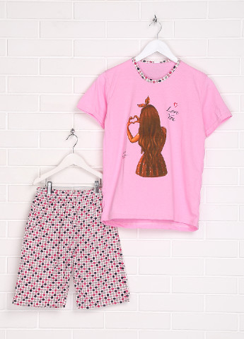 Розовый демисезонный комплект (футболка, шорты) Adalya
