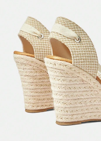 SHEIN Туфлі кремовий з текстиль, китай — літо (345558312)