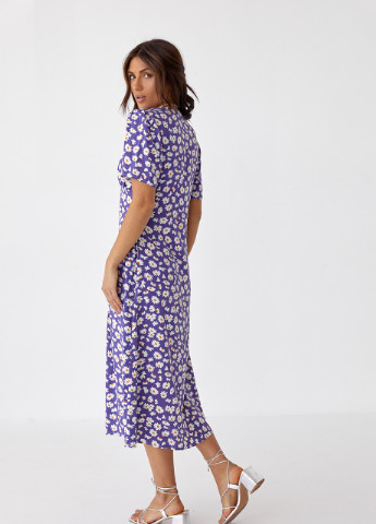 Фиолетовое кэжуал летнее платье с цветочным принтом No Brand с цветочным принтом