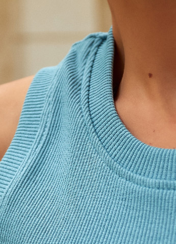 Костюм жіночий літній трійка (світшот, шорти, майка-топ ) із двонитки та трикотажу в рубчик темно-зелений Melgo (253598446)