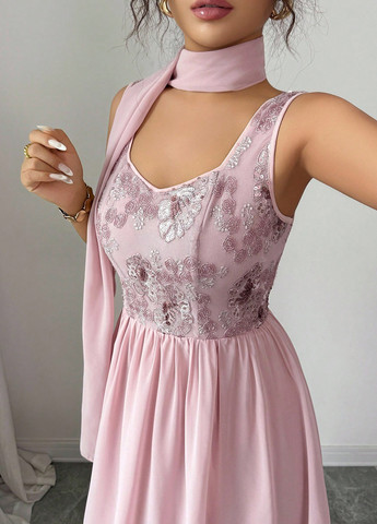 Розовое вечернее платье а-силуэт SHEIN однотонное