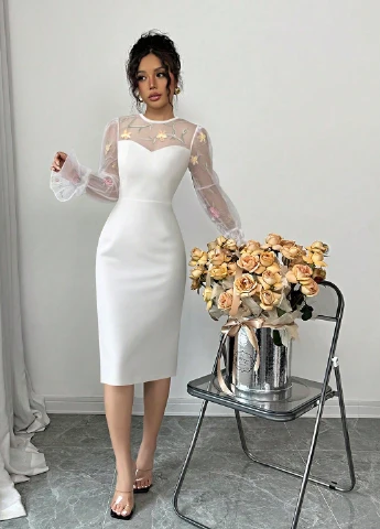 Молочное вечернее платье силуэтная SHEIN однотонное