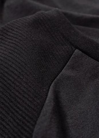 Чорна футболка C&A