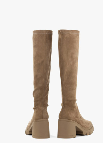 Осенние сапоги Le'BERDES на тракторной подошве