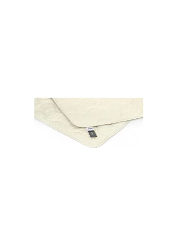 Одеяло MirSon Набор BamBoo №1686 Eco Light Creamy Одеяло 140х205+ подушки (2200002655606) No Brand (254013473)