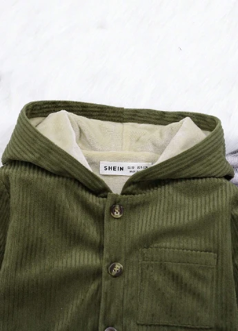 Оливкова (хакі) демісезонна куртка SHEIN