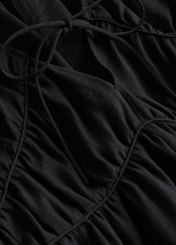 Черное кэжуал платье H&M однотонное