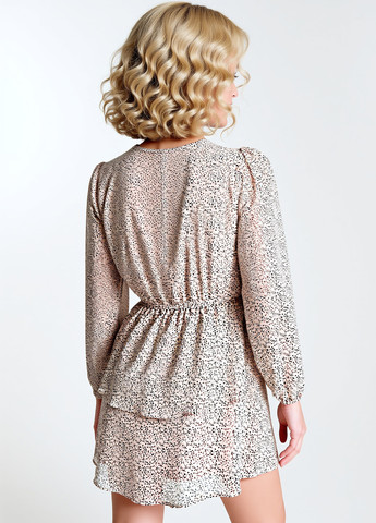 Светло-розовое кэжуал платье Reserved с абстрактным узором