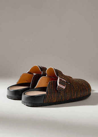 Коричневые туфли SHEIN без каблука