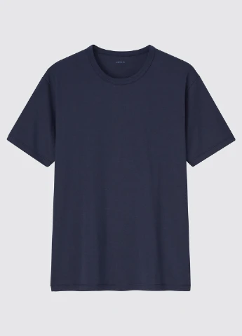 Синяя футболка Uniqlo