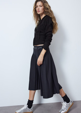 Толстовка H&M (324223900)