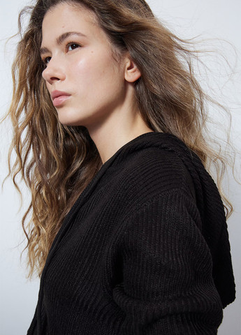 Толстовка H&M (324223900)