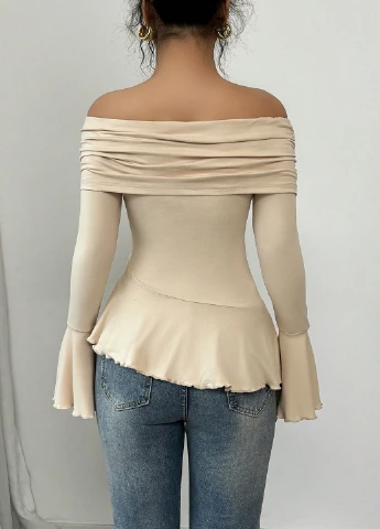Бежевая блуза с баской SHEIN