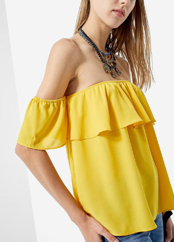 Жёлтая блуза Stradivarius