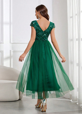 Смарагдова вечірня сукня з спідницею-сонце, в стилі армпір SHEIN однотонна