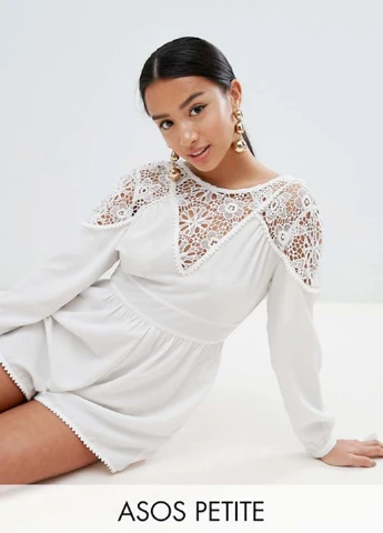Мереживний комбінезон шортами Asos однотонний білий кежуал