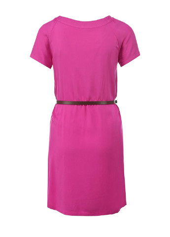 Фуксиновое (цвета Фуксия) деловое платье короткое Incity однотонное