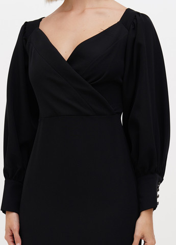 Чорна кежуал сукня футляр Sassofono Club однотонна