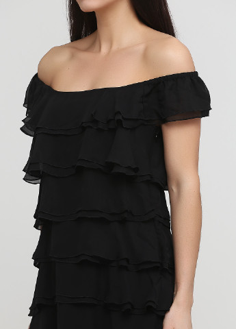 Черное коктейльное платье с открытыми плечами Ashley Brooke однотонное