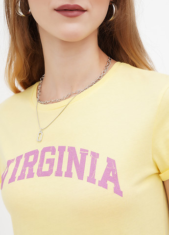 Світло-жовтий кежуал сукня сукня-футболка Terranova з написами