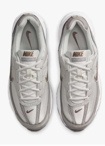 Кросівки IB4339-001 Nike Initiator Phantom Light Bone сірі демісезони (367043675)