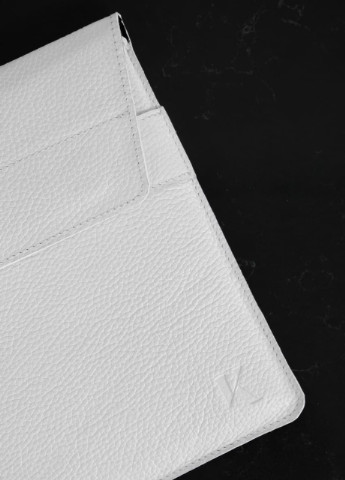 Кожаный чехол для MacBook Air/Pro 13. Кейс из натуральной кожи для Макбука Эир/Про белый зернистый. Папка на магнитах Kozhanty (232535122)