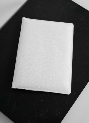 Шкіряний чохол для MacBook Air / Pro 13. Кейс з натуральної шкіри для макбуков ЕІР / Про білий зернистий. Папка на магнітах Kozhanty (232535122)